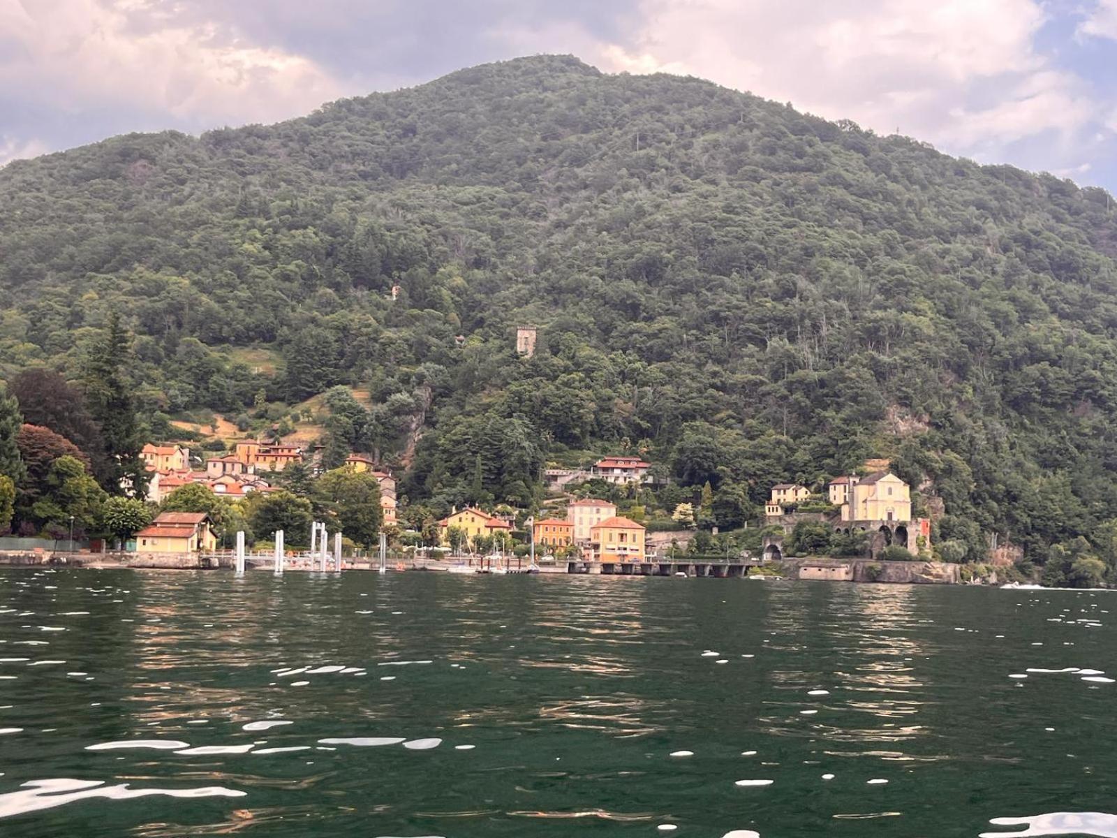 Villa Del Castanar Maccagno Екстериор снимка